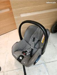 Maxi Cosi et landau bébé confort 