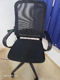 5 chaises de bureaux à vendre