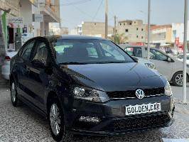 VW Polo Sedan Highline 