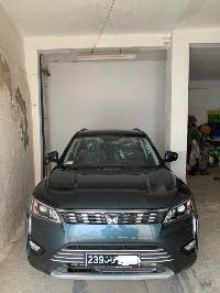 a vendre  voiture mahindra xuv 300 w8 